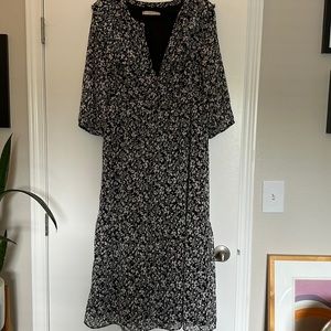 Loft black and white floral dress, size M